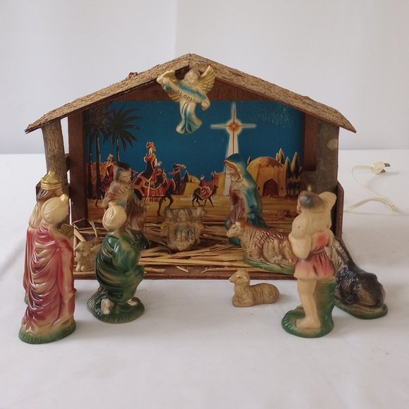 Sears Japan Other - Vintage 1971 Paper Mache Hand Painted with Music Box 15 pc. Nativity Set